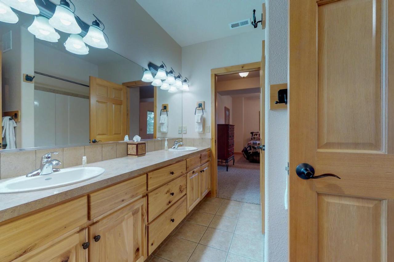 Twin Pines Cabin Estes Park Bagian luar foto