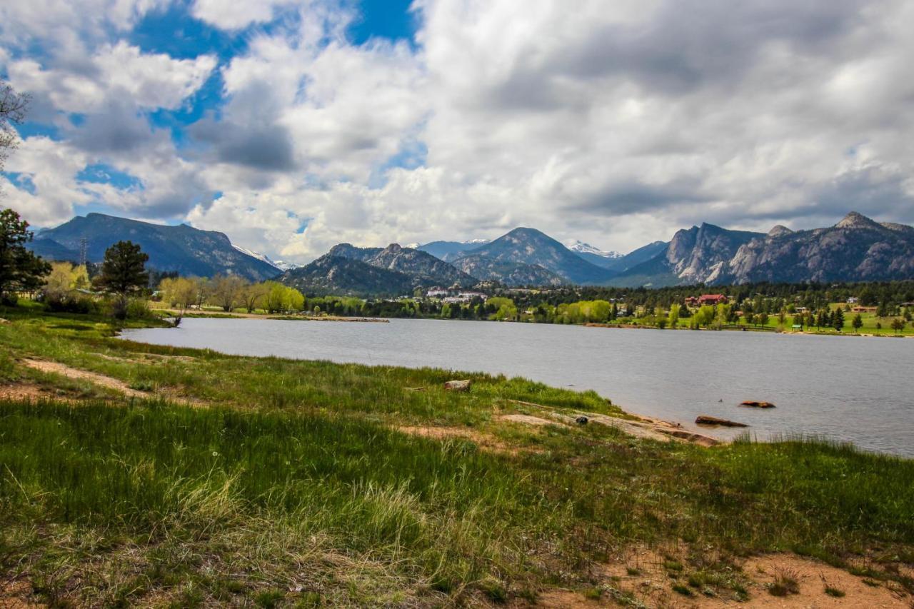 Twin Pines Cabin Estes Park Bagian luar foto